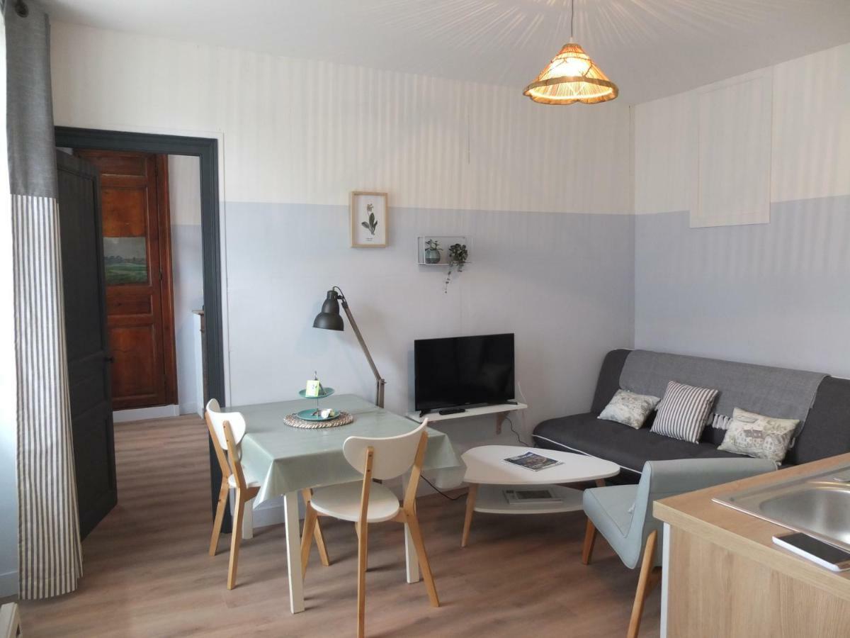 Ferienwohnung Les Madeleines Carolles Exterior foto