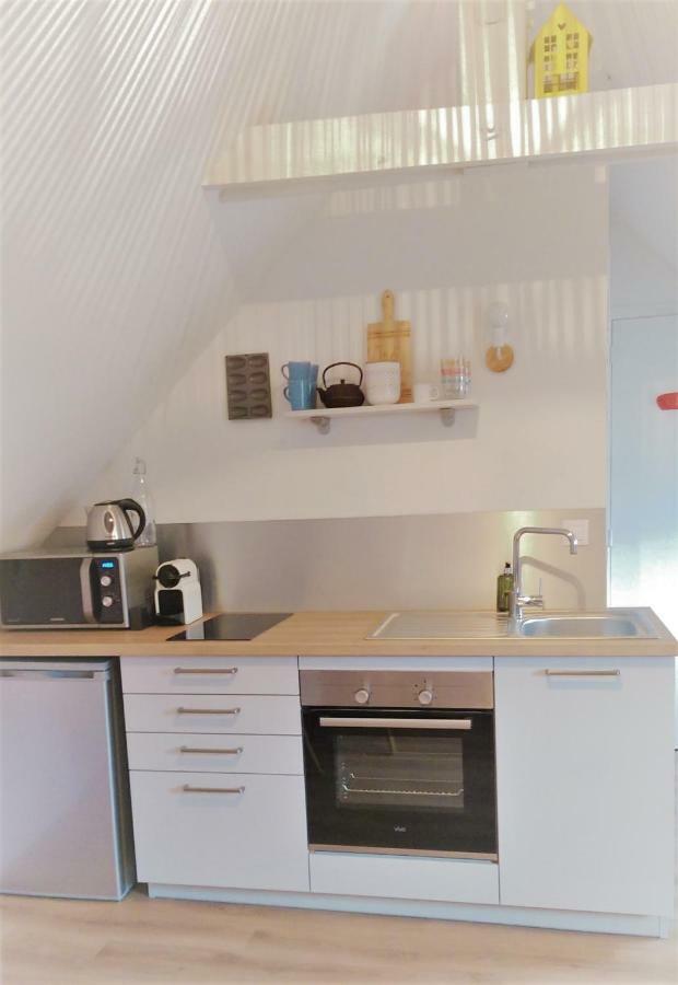 Ferienwohnung Les Madeleines Carolles Exterior foto